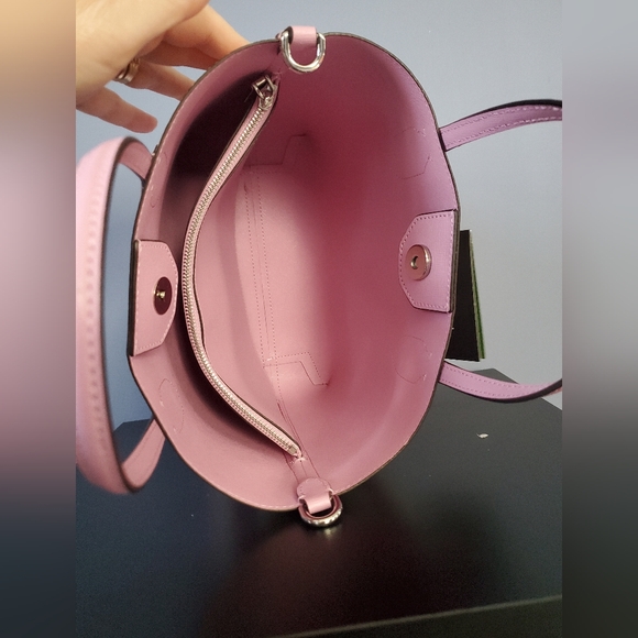 Kate Spade Bleecker Gingham Medium Crossbody. New With Tag. Dust Bag Included. - Picture 4 of 13